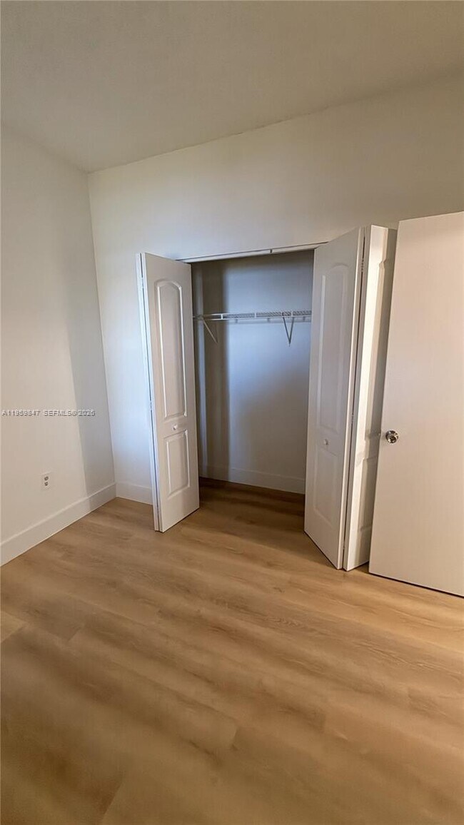 Building Photo - 2301 NW 96th Terrace