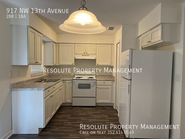 Building Photo - Newly Remodeled 2/1 - NW Ocala