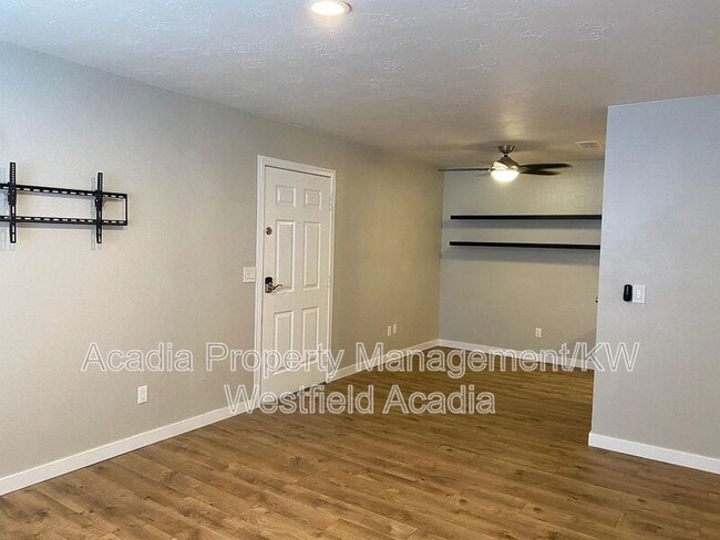 Building Photo - 100 E 600 S