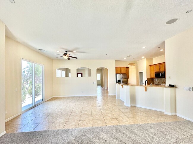 Building Photo - 31340 Aussie Ln
