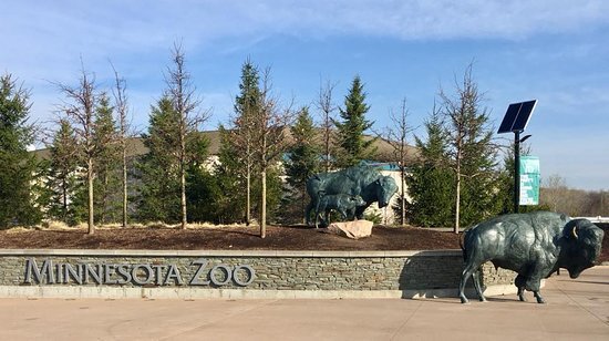 Short Drive to MN Zoo - 3380 Upper 149th St W