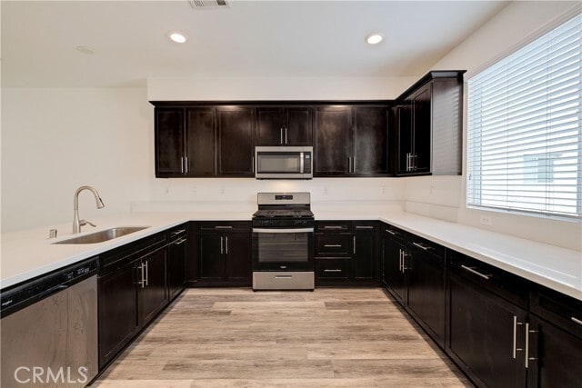 Building Photo - 14424 Lily Ln