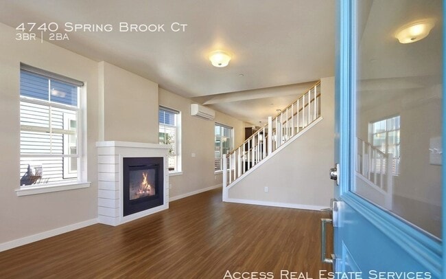 Building Photo - 4740 Spring Brook Ct