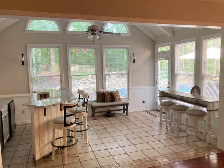 Building Photo - 343 Ironhill Trce