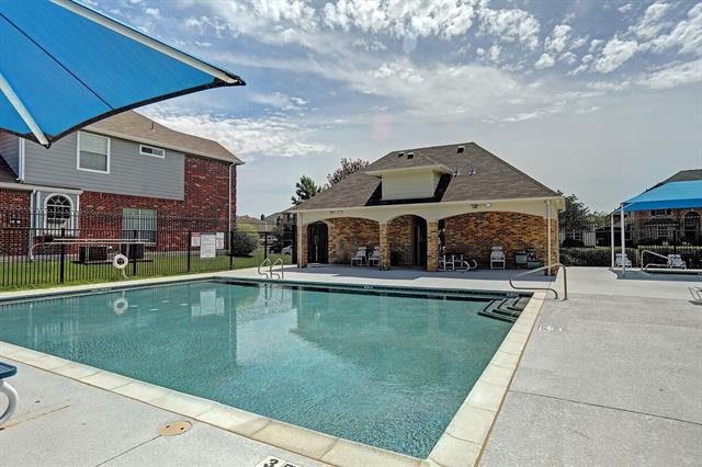 Building Photo - 7216 Pheasant Ct