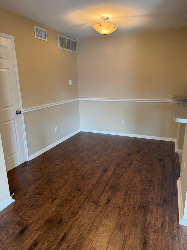 Building Photo - 2250 Bering Dr