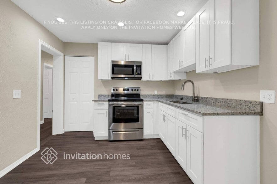 Building Photo - 4836 Andromeda Rd