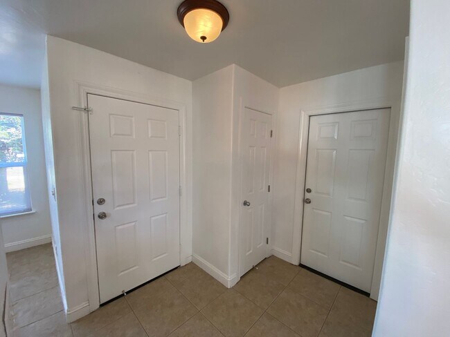 Building Photo - Spacious Exeter Home coming soon!