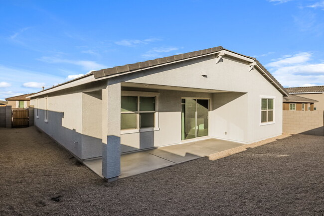 Building Photo - 20219 W Palo Verde Dr