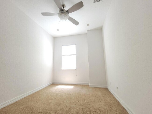 Building Photo - 142 Ennis Ln