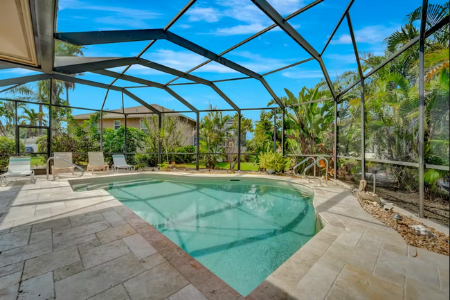 Building Photo - Beautiful Home in Desirable Marco Island