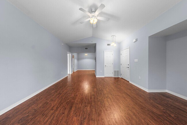 Building Photo - 1501 Partin Dr N