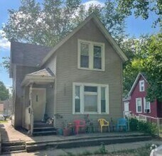 Building Photo - 1221 Galtier St