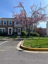 Building Photo - 30 Starboard Ct