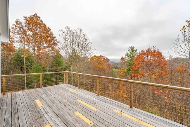 Building Photo - Spacious, Serene, and Brand New: 3BR Home ...