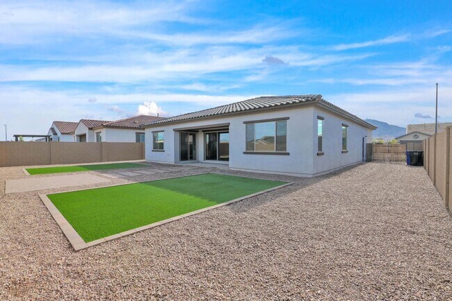 Building Photo - 3130 E Flintlock Dr