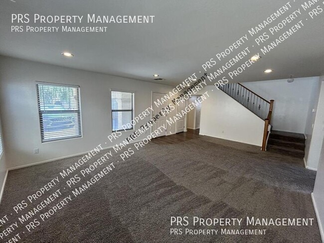 Building Photo - 45563 W Starlight Dr
