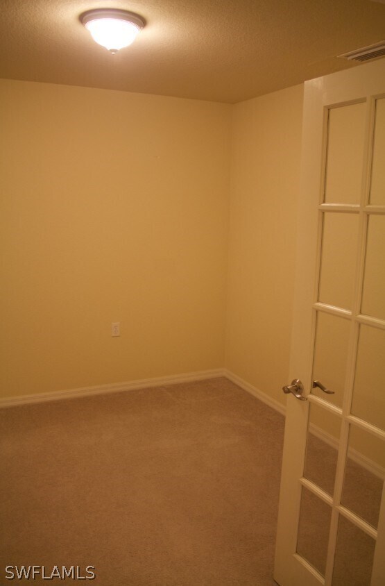 Building Photo - 9051 Gervais Cir