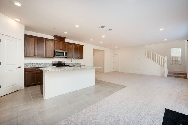 Building Photo - 4798 Tilly Dr