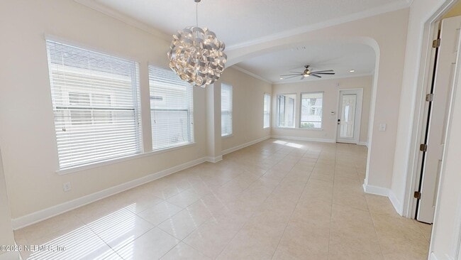 Building Photo - 203 Southern Oak Dr