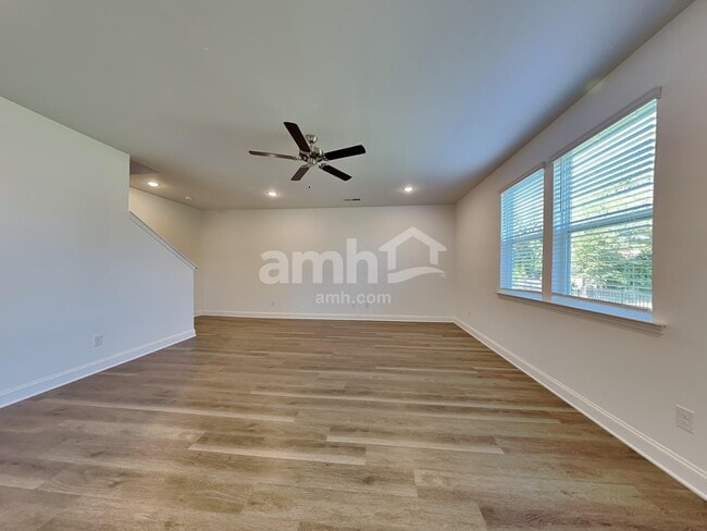 Building Photo - 4141 Autumn Cove Dr