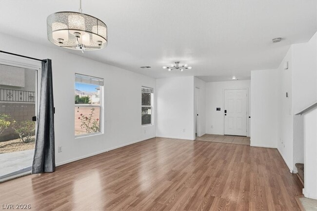 Building Photo - 541 Penzance Ct