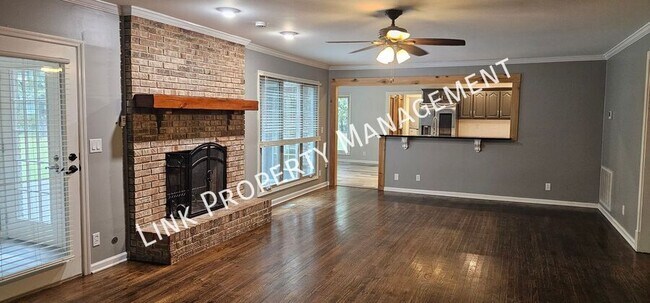 Building Photo - 7701 Elizabeth Way Dr