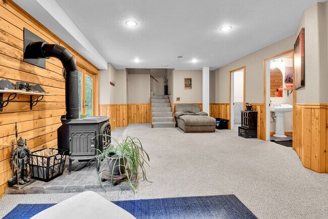 Building Photo - 2773 Coyote Cir