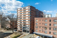 Building Photo - Crossroads of New Jersey