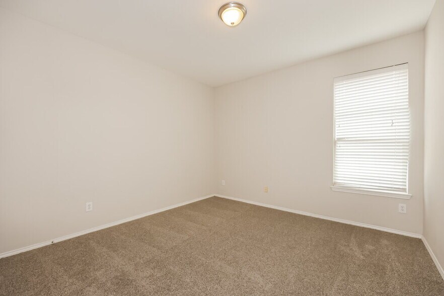 Building Photo - 5929 Misty Breeze Dr