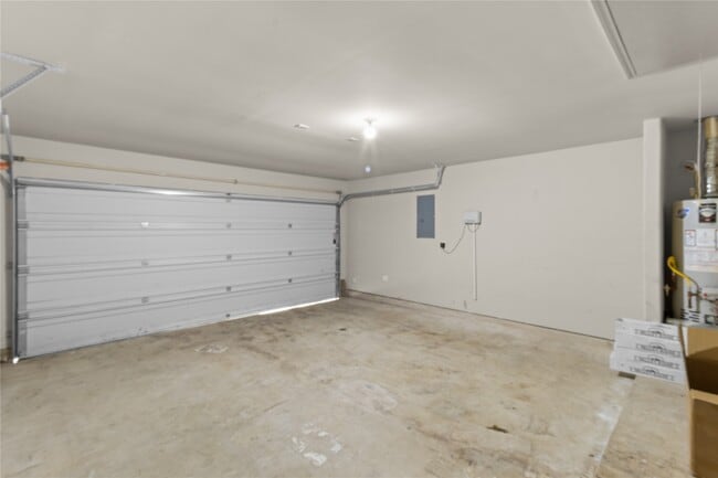 Building Photo - 2518 Montana Blue Dr