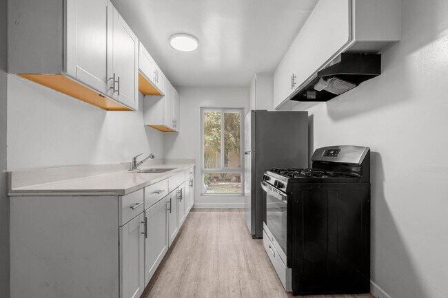 Building Photo - 4024 Gelber Pl