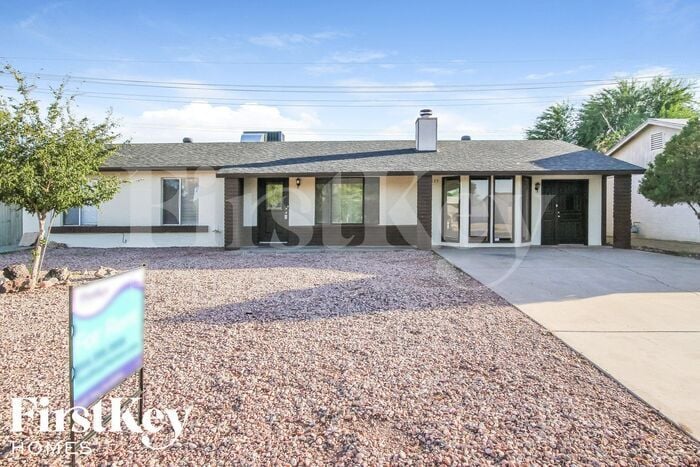 Primary Photo - 3835 W Camino Acequia