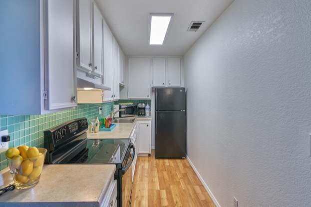 Building Photo - 675 Los Felices Cir N