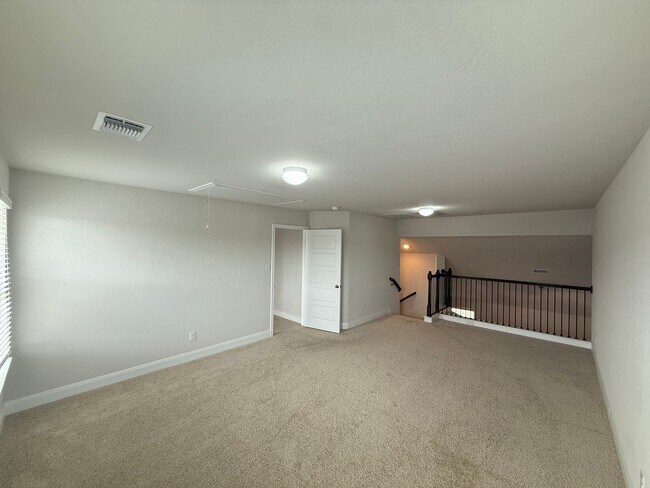 Building Photo - Stunning 4x3 Rental Home in Bulverde, TX!