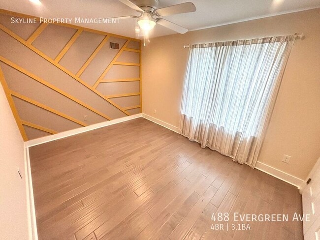 Building Photo - 488 Evergreen Ave