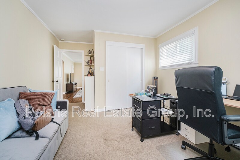 Building Photo - 5916 Crittenden Ave