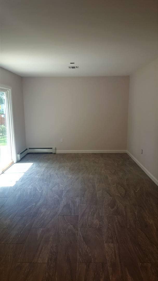 Building Photo - 47 Coles St