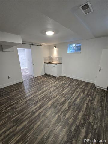 Building Photo - 605 Harlan St