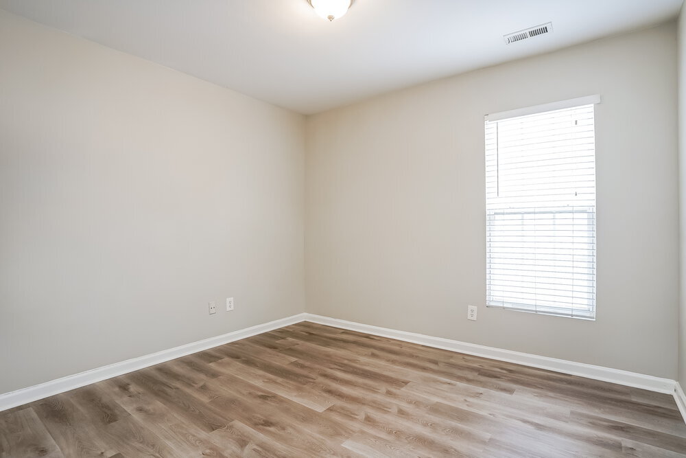 Building Photo - 2014 Gushing Dr