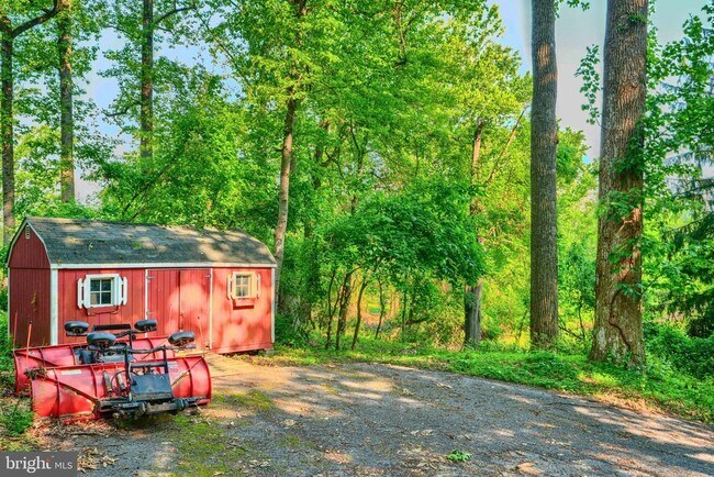 Building Photo - 2101 Tufton Ave