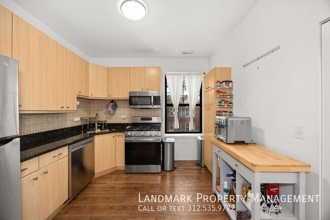 Building Photo - 4701 N Campbell Ave