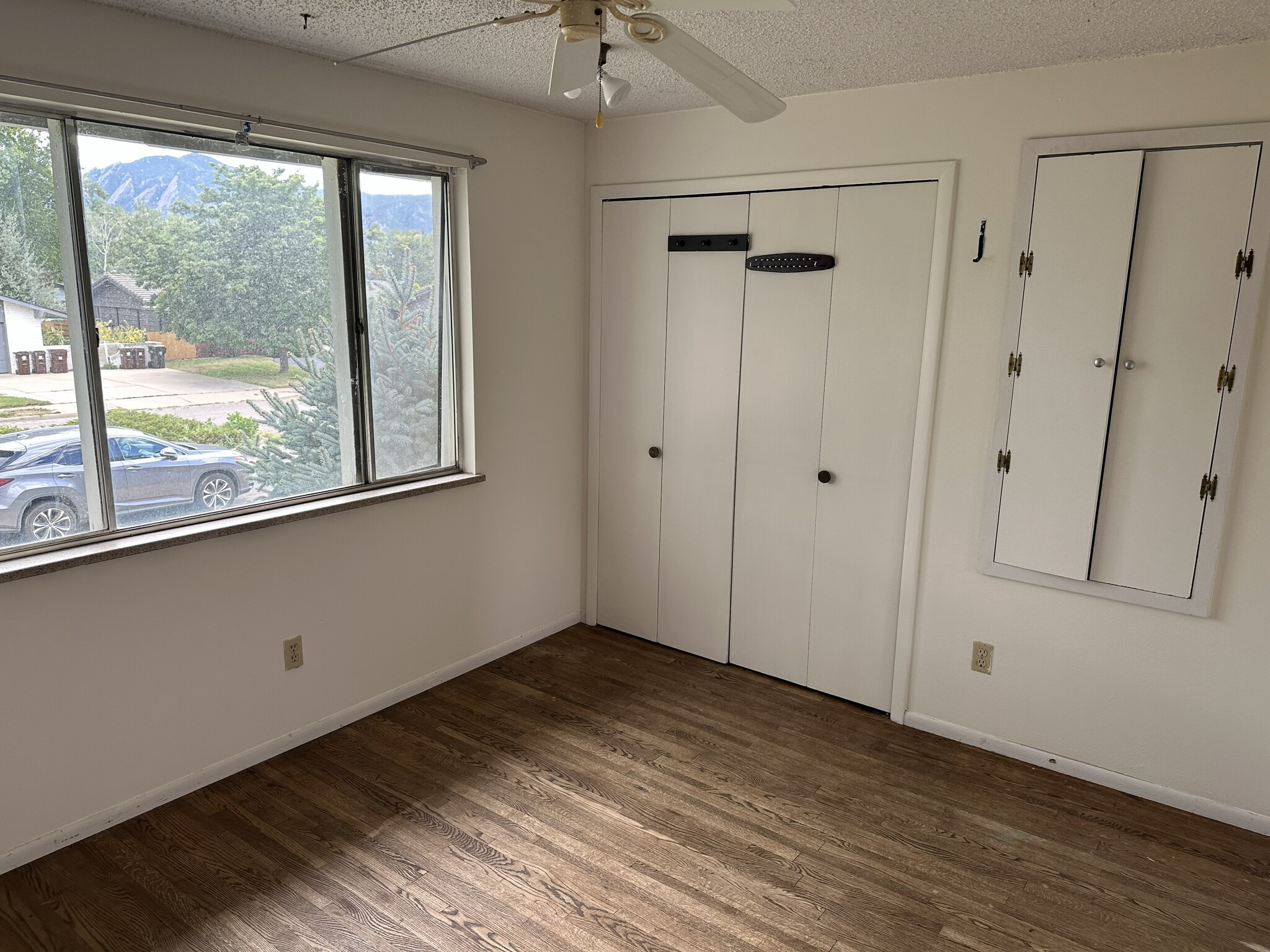 Building Photo - 2623 Sherwood Cir