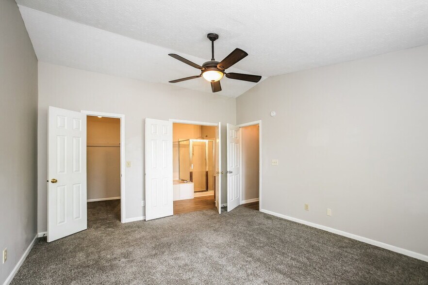 Building Photo - 2946 Scottsdale Dr