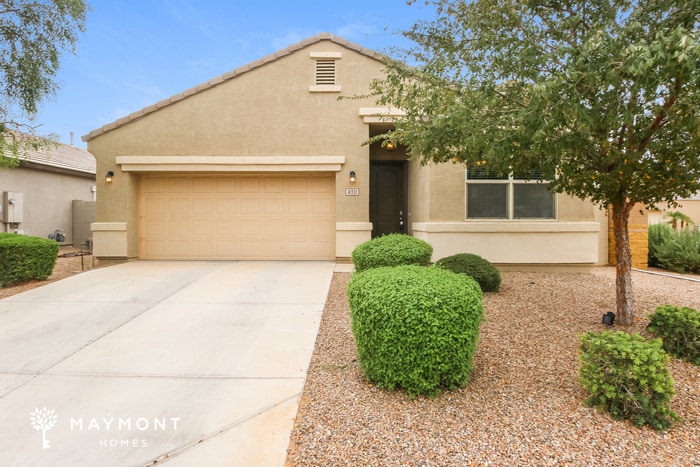 Primary Photo - 41331 W Jenna Ln