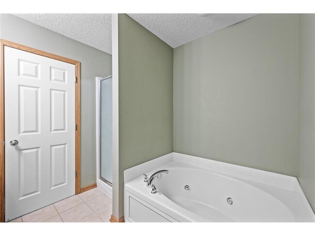 Building Photo - 5046 Yuma Ln N