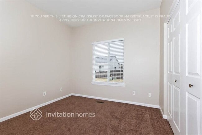 Building Photo - 370 Reston Cir