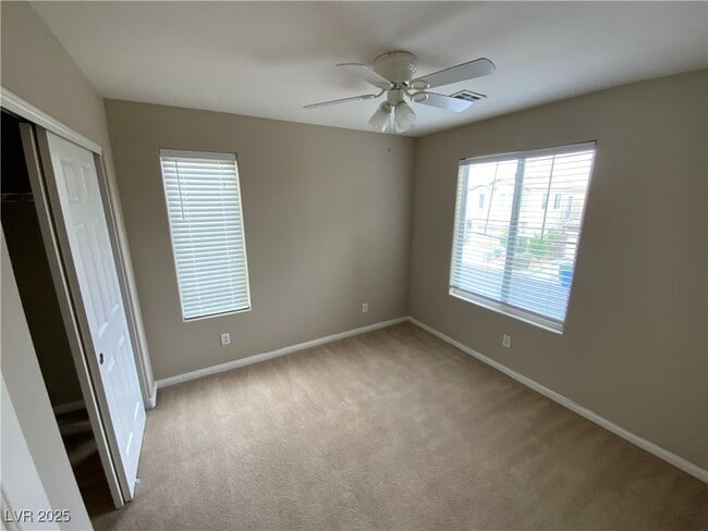 Building Photo - 5562 Chapin Mesa Ave