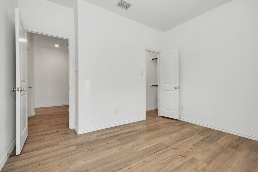 Building Photo - 1118 Mahogany Ln