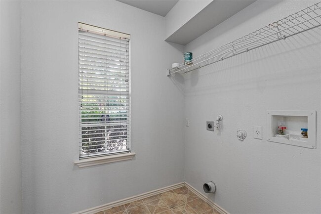 Building Photo - 14813 Falling Stone Ln